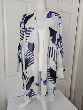 Torrid Sheer Kimono Wrap
